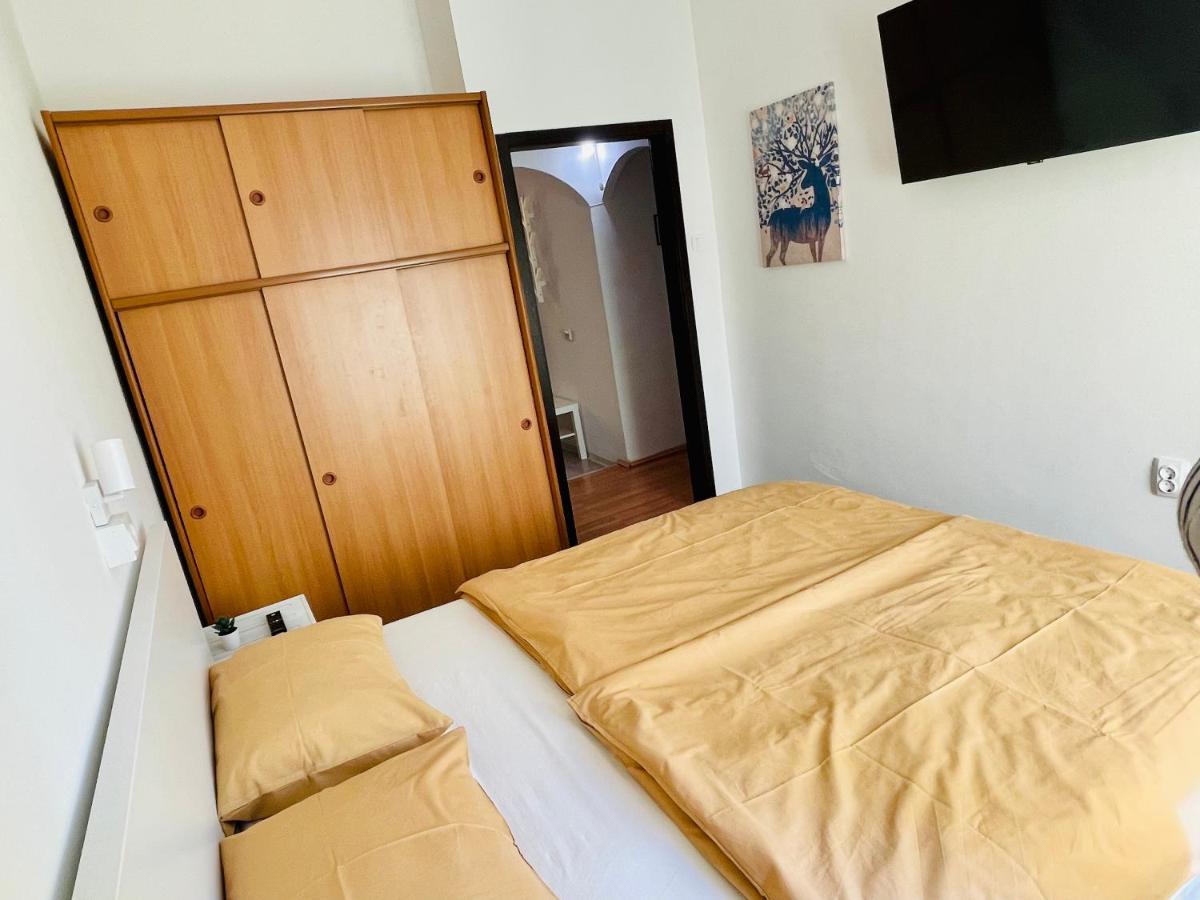 Apartman Three Queens Rijeka Eksteriør billede