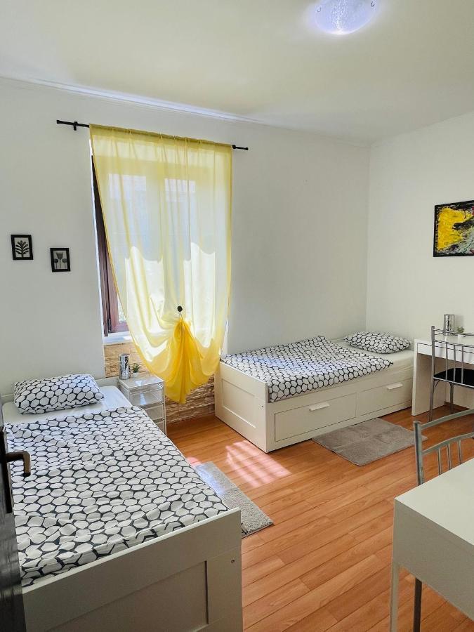 Apartman Three Queens Rijeka Eksteriør billede
